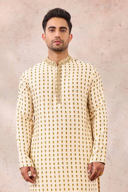 Masaba Ivory Viscose, Silk Sequins, Zari, Son Phal Print Kurta And Floral Veshti Set Online at Aza Fashions Masaba_Ivory Viscose, Silk Sequins, Zari, Son Phal Print Kurta And Floral Veshti Set _Online_at_Aza_Fashions