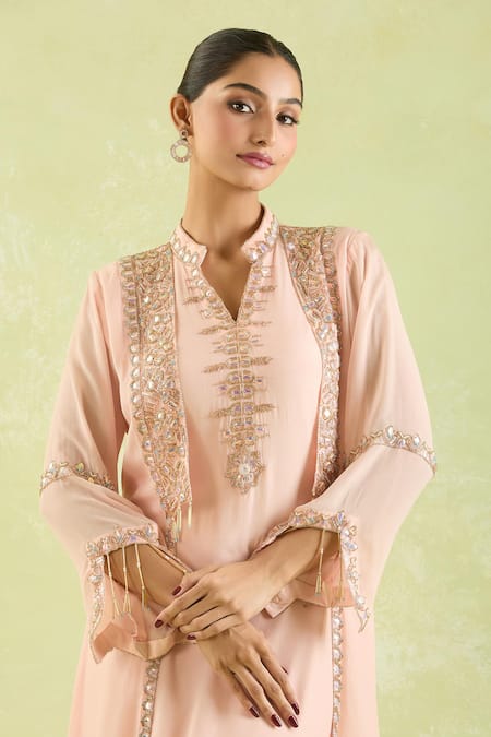 Samyukta Singhania_Pink Crepe Beads Collared Hand Embroidered Kaftan _Online_at_Aza_Fashions