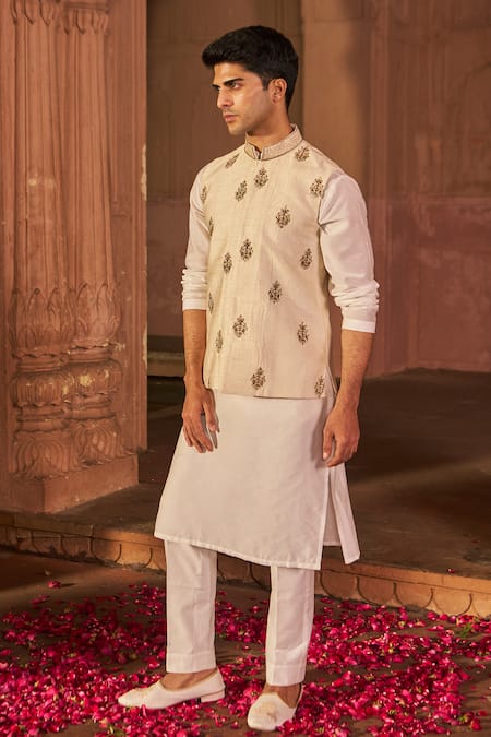 Shop_Nidhika Shekhar_Beige Silk, Chanderi, Linen Zari Zardozi And Dabka Embroidered Bundi _at_Aza_Fashions