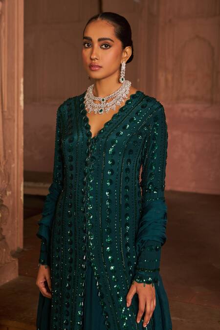 Nidhika Shekhar Green Organza, Crepe Sequins, Cut Work V Embroidered Kurta And Lehenga Set Online at Aza Fashions Nidhika Shekhar_Green Organza, Crepe Sequins, Cut Work V Embroidered Kurta And Lehenga Set _Online_at_Aza_Fashions