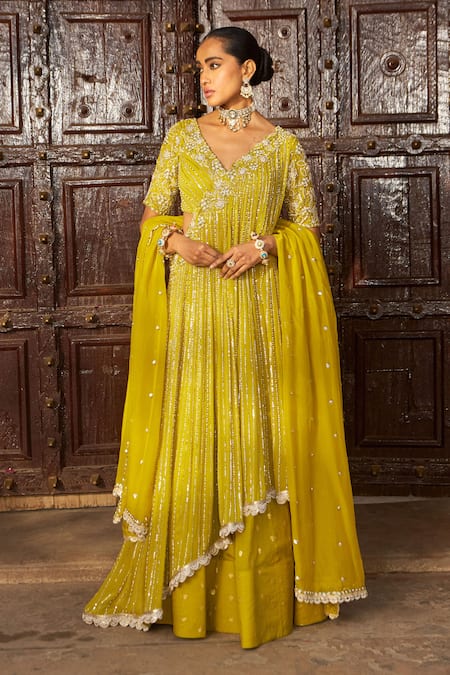 Nidhika Shekhar Jashn-E-Bahar Butti Woven Lehenga & Blouse Set 