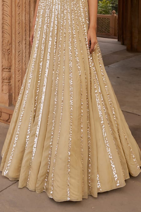 Nidhika Shekhar Gold Organza, Linen Sequins Square Neck Embroidered Lehenga Set at Aza Fashions Nidhika Shekhar_Gold Organza, Linen Sequins Square Neck Embroidered Lehenga Set _at_Aza_Fashions
