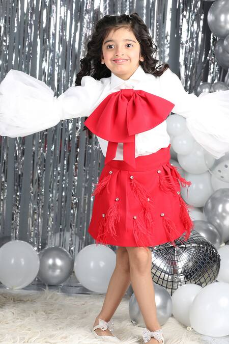Buy_The Little Celebs_White Organza, Crepe Feathers Bow Embellished Top And Skirt Set _Online_at_Aza_Fashions