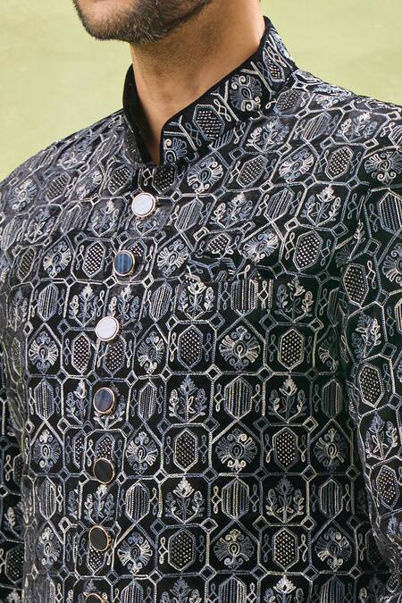 Buy_Arihant Rai Sinha_Off White Silk, Velvet Embroidery Black Thread Sherwani And Pant 