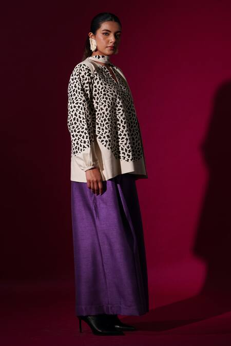 Buy_Stoique_Beige Cotton Abstract Handblock Print Tie-up Top _Online_at_Aza_Fashions