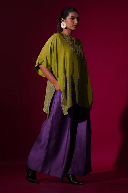 Buy_Stoique_Green Silk Embroidery Open Neck Leaf Abstract Handblock Print Top _Online_at_Aza_Fashions