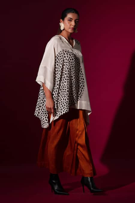 Buy_Stoique_White Silk Open Neck Abstract Handblock Print Asymmetric Top _Online_at_Aza_Fashions