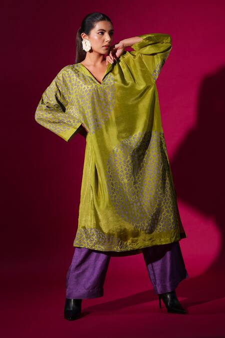 Stoique_Green Silk Open Neck Leaf Abstract Handblock Print Tunic _Online_at_Aza_Fashions