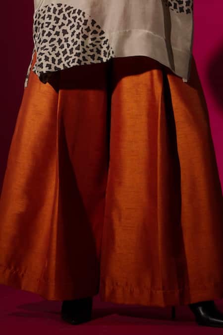 Stoique_Orange Muslin Rust Plain Flared Trouser _Online_at_Aza_Fashions