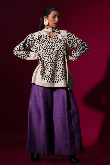 Shop_Stoique_Purple Muslin Front Pleated Flared Trouser 