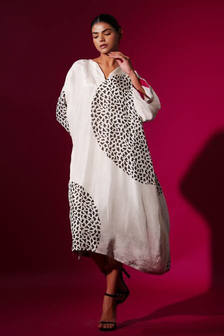 Buy_Stoique_White Cotton, Lycra Beads Open Neck Asymmetric Abstract Print Midi Dress 