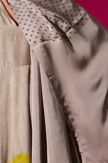 Shop_Stoique_Gray Embroidery Grey Bandhani Block Print Scarf 