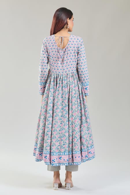 Shop Naintara Bajaj Blue Cotton, Chiffon Embroidery Round Neck Phool Handblock Print Anarkali Set at Aza Fashions Shop_Naintara Bajaj_Blue Cotton, Chiffon Embroidery Round Neck Phool Handblock Print Anarkali Set _at_Aza_Fashions