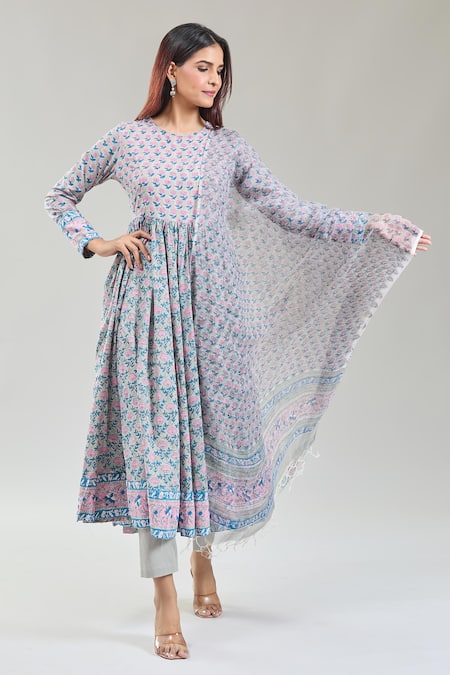 Shop Naintara Bajaj Blue Cotton, Chiffon Embroidery Round Neck Phool Handblock Print Anarkali Set Online at Aza Fashions Shop_Naintara Bajaj_Blue Cotton, Chiffon Embroidery Round Neck Phool Handblock Print Anarkali Set _Online_at_Aza_Fashions