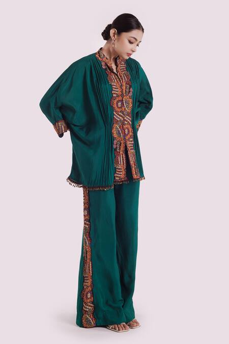 Onaya Green Silk Sequins Mandarin Collar Embroidered Batwing Sleeve Set Online at Aza Fashions Onaya_Green Silk Sequins Mandarin Collar Embroidered Batwing Sleeve Set _Online_at_Aza_Fashions