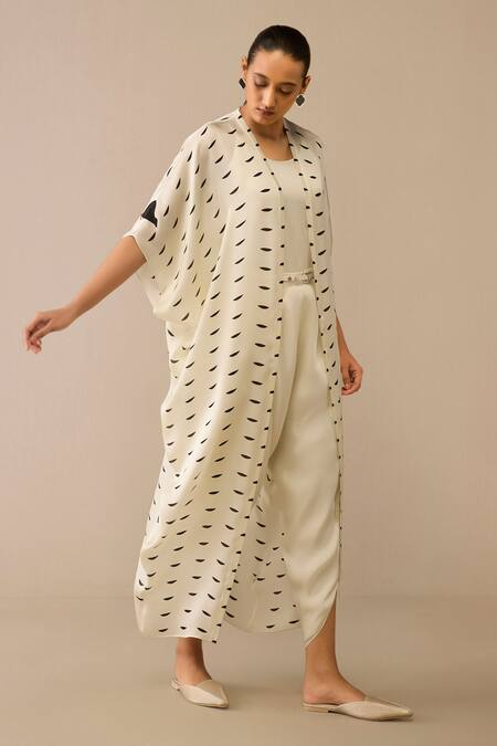 Shop Ampm Ivory Organza Crescent Pattern Cape Dhoti Pant Set Online at Aza Fashions Shop_Ampm_Ivory Organza Crescent Pattern Cape Dhoti Pant Set _Online_at_Aza_Fashions