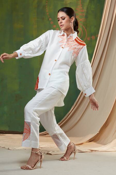 Shagun Nagi The Label White Silk Applique, Embroidery Collared Sunflower Shirt And Pant Set Online at Aza Fashions Shagun Nagi The Label_White Silk Applique, Embroidery Collared Sunflower Shirt And Pant Set _Online_at_Aza_Fashions