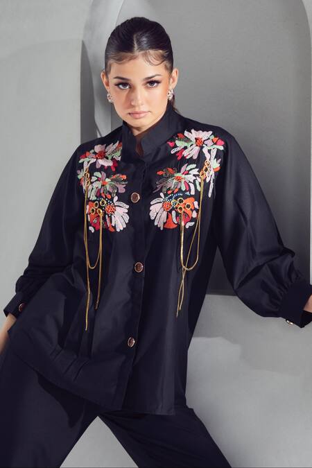Buy_Shagun Nagi The Label_Black Poplin Embroidery, Chains Bandeau Neck Floral Thread Shirt And Pant Set _Online_at_Aza_Fashions