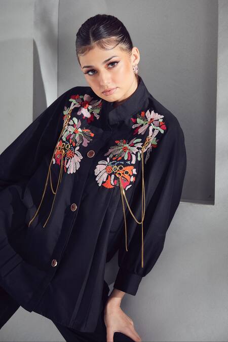 Shagun Nagi The Label_Black Poplin Embroidery, Chains Bandeau Neck Floral Thread Shirt And Pant Set _at_Aza_Fashions