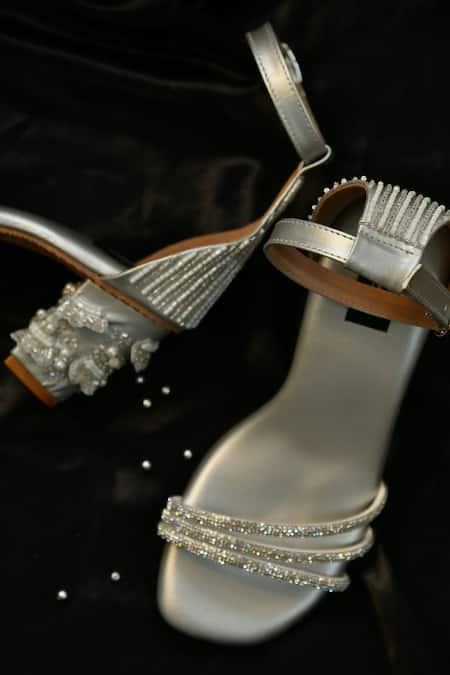 Buy_House Of Dhwni Singhvi_Silver Rhinestones, Fabric Flowers 3d Petal Embellished Heels _Online_at_Aza_Fashions