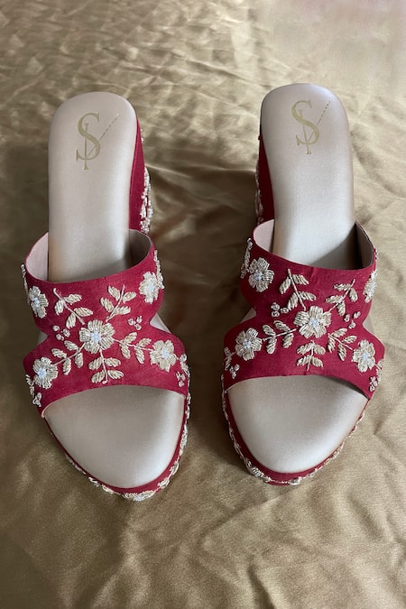 House Of Dhwni Singhvi Zardozi Flower Embellished Wedges 