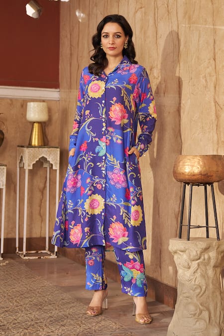 Negra Elegante_Blue Cotton, Silk Embroidery Collared Lotus Print Shirt Kurta And Pant Set _at_Aza_Fashions