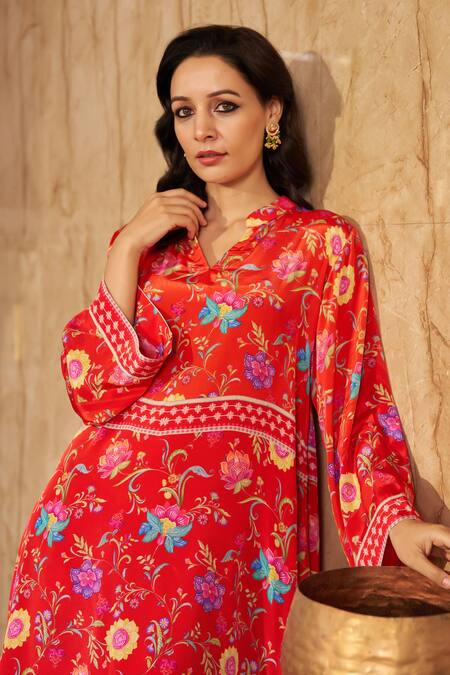 Buy_Negra Elegante_Orange Cotton, Silk Embroidery Mandarin Collar Floral Print Kurta Set _Online_at_Aza_Fashions
