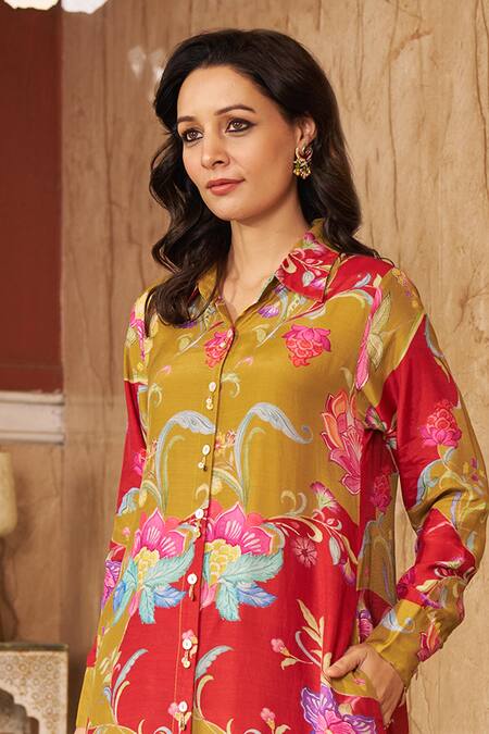 Negra Elegante_Green Cotton, Silk Tassels Collared Bloom Print Kurta And Pant Set _Online_at_Aza_Fashions