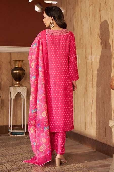 Shop_Negra Elegante_Pink Cotton, Silk, Muslin, Chiffon Embroidery, Zari, Abstract Kurta Pant Set _at_Aza_Fashions