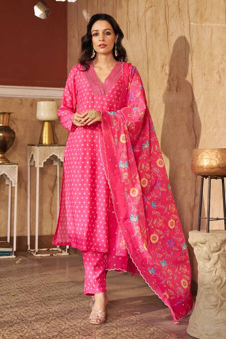 Shop_Negra Elegante_Pink Cotton, Silk, Muslin, Chiffon Embroidery, Zari, Abstract Kurta Pant Set _Online_at_Aza_Fashions
