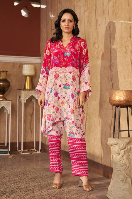 Buy Negra Elegante Pink Cotton, Silk Embroidery Mandarin Collar Floral Printed Kurta Set Online at Aza Fashions Buy_Negra Elegante_Pink Cotton, Silk Embroidery Mandarin Collar Floral Printed Kurta Set _Online_at_Aza_Fashions