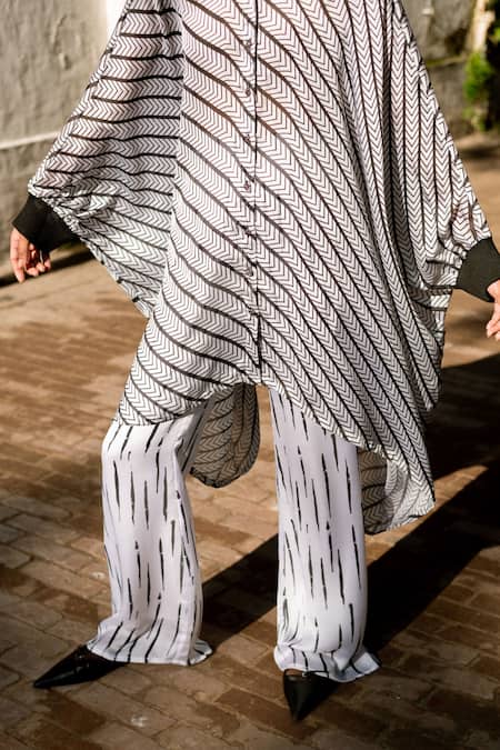 Buy_LAHARIO_Black Linen Collared Muga Chevron Stripe Kaftan And Pant Set _Online_at_Aza_Fashions