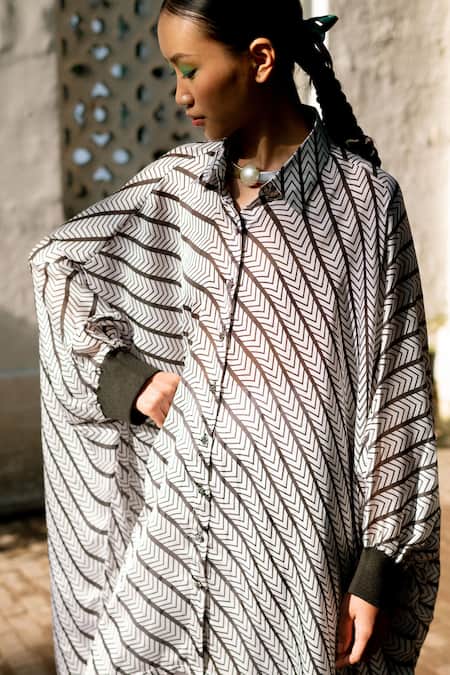 LAHARIO_Black Linen Collared Muga Chevron Stripe Kaftan And Pant Set _at_Aza_Fashions