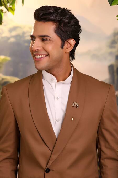 Shop_Cosa Nostraa_Gold Heritage Elephant Lapel Pin _at_Aza_Fashions