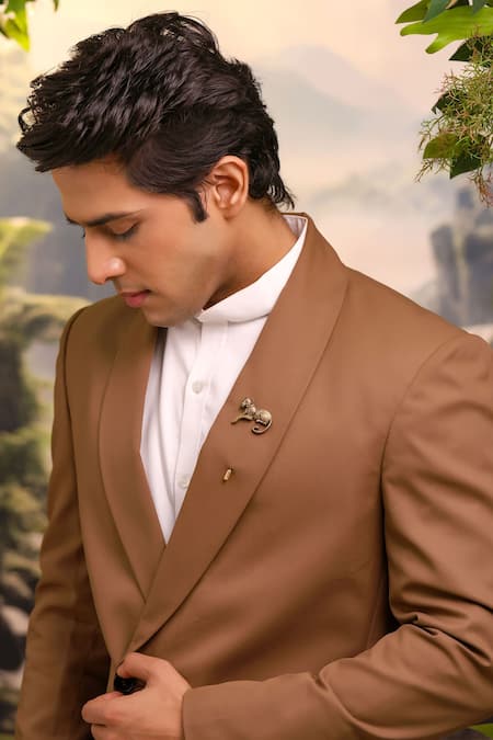 Cosa Nostraa Antique Gold Panther Elan Lapel Pin 