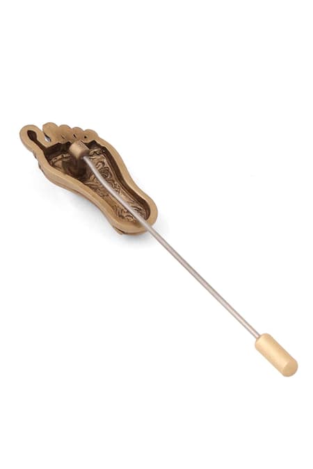 Buy_Cosa Nostraa_Gold Antique Sacred Step Lapel Pin _Online_at_Aza_Fashions