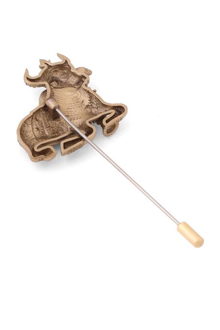 Cosa Nostraa_Gold Lord Nandi Oath Antique Lapel Pin _Online_at_Aza_Fashions