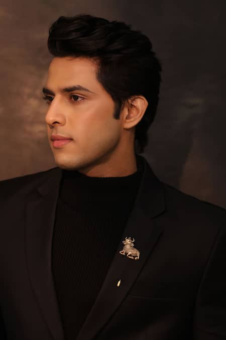 Shop_Cosa Nostraa_Gold Lord Nandi Oath Antique Lapel Pin _at_Aza_Fashions