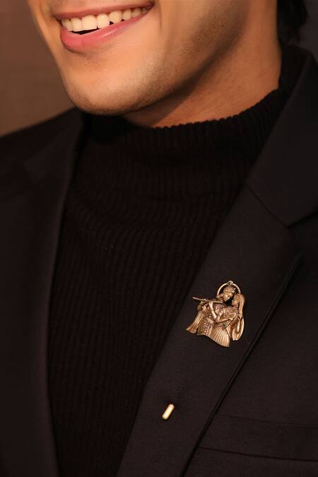 Buy_Cosa Nostraa_Gold Antique Radha Krishna Lapel Pin 