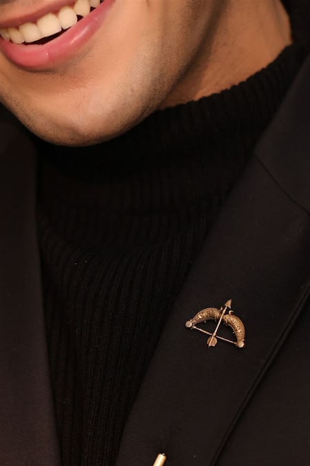 Buy_Cosa Nostraa_Gold Antique Archer's Legacy Lapel Pin 