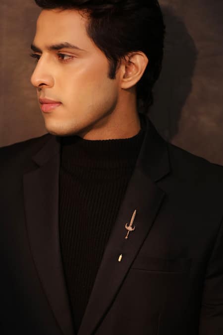 Cosa Nostraa Antique Gold Blade Of Valor Lapel Pin 