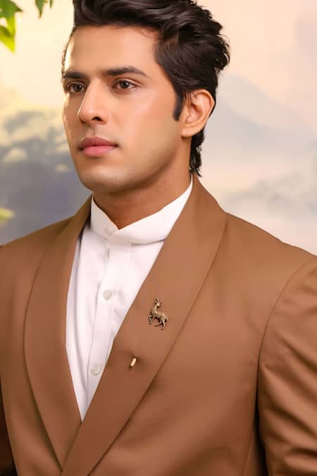 Cosa Nostraa Antique Gold Prancing Herald Lapel Pin 