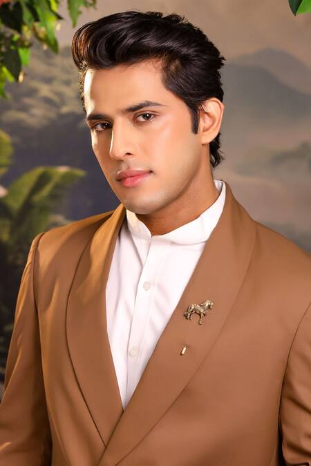 Cosa Nostraa Antique Gold Noble Steed Lapel Pin 