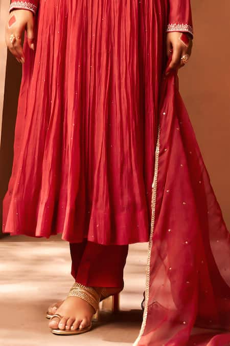 Almaari By Pooja Patel Red Chanderi, Organza, Silk Embroidery, Sequins Round Neck Anarkali Set Online at Aza Fashions Almaari By Pooja Patel_Red Chanderi, Organza, Silk Embroidery, Sequins Round Neck Anarkali Set _Online_at_Aza_Fashions