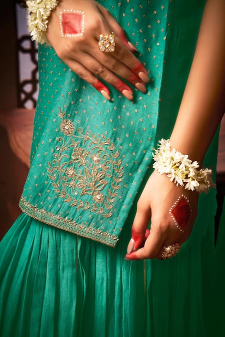 Almaari By Pooja Patel_Green Chanderi Embroidery, Gota Patti Sea Kurta Sharara Set _Online_at_Aza_Fashions