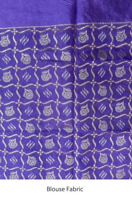 Buy_Zal From Benaras_Mauve Silk, Crepe Embroidery V-neck Botanical Motif Crushed Tissue Saree