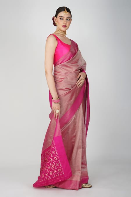 Buy Zal From Benaras Pink Silk, Crepe Embroidery Round Neck Geometric Hand Woven Pallu Saree Online at Aza Fashions Buy_Zal From Benaras_Pink Silk, Crepe Embroidery Round Neck Geometric Hand Woven Pallu Saree_Online_at_Aza_Fashions