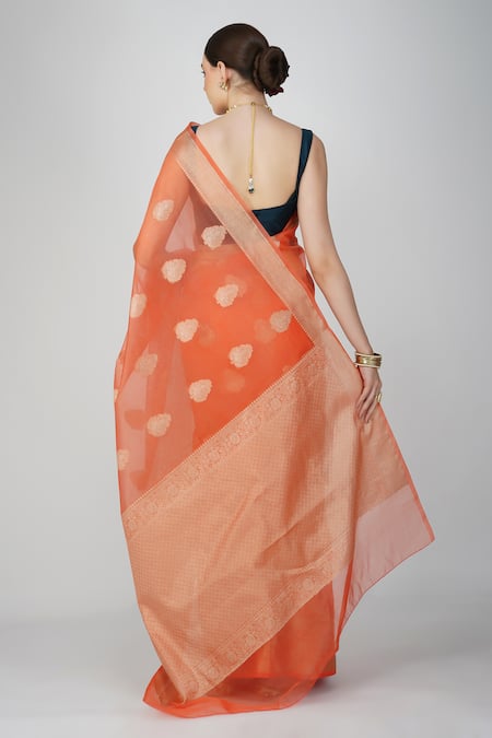 Zal From Benaras Peach Hand Woven Leaf Motif Saree 
