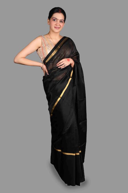 Zal From Benaras Black , Silk Zari Hand Woven Stripe Saree Set Online at Aza Fashions Zal From Benaras_Black , Silk Zari Hand Woven Stripe Saree Set _Online_at_Aza_Fashions