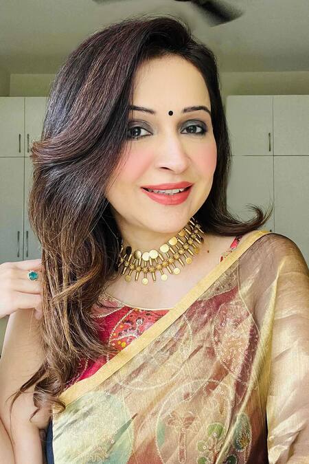 Buy Zal From Benaras Black Chanderi Silk Round Neck Color Block Saree With Blouse Piece Online at Aza Fashions Buy_Zal From Benaras_Black Chanderi Silk Round Neck Color Block Saree With Blouse Piece _Online_at_Aza_Fashions